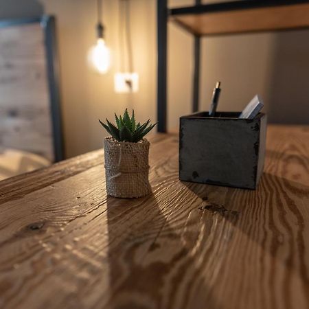 Officina Rooms Комо Экстерьер фото